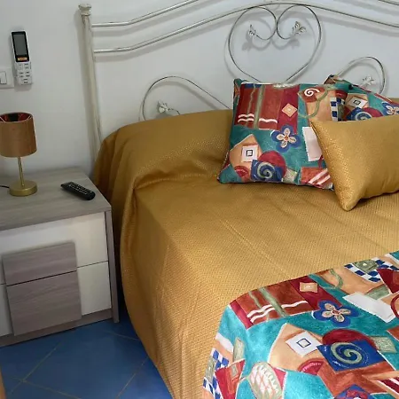 Canova Luxury N 2 * Favignana