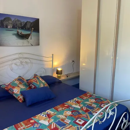 Canova Luxury N 2 Guest house *
